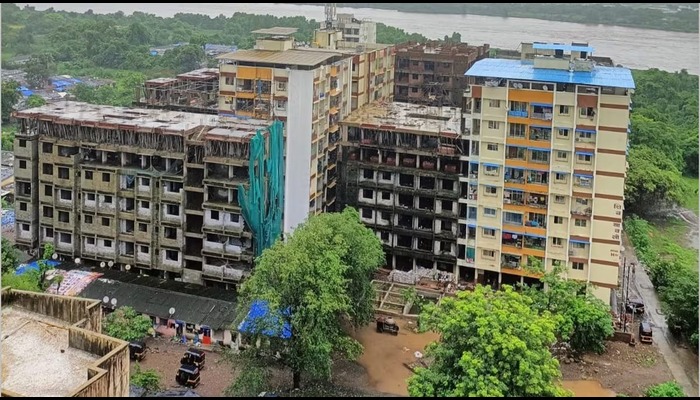 kalyan dombivli municipality has issued a notice to 56 building