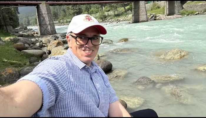omar abdullah at pahalgam