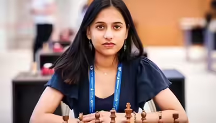 Who is Divya Deshmukh