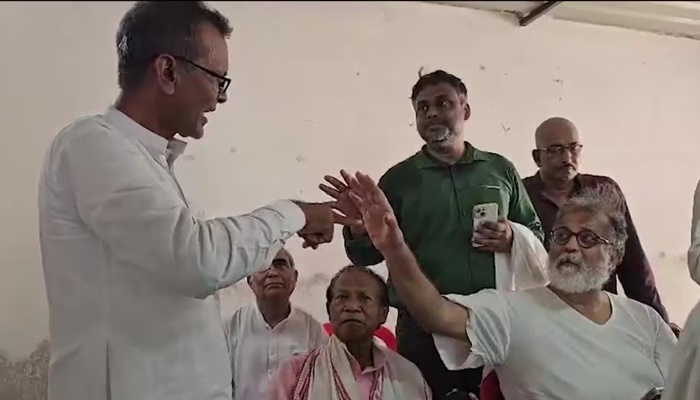 Tushar Gandhi Viral Video