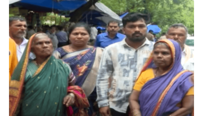 Gopichand Padalkar's brother accused of cheating by the old woman