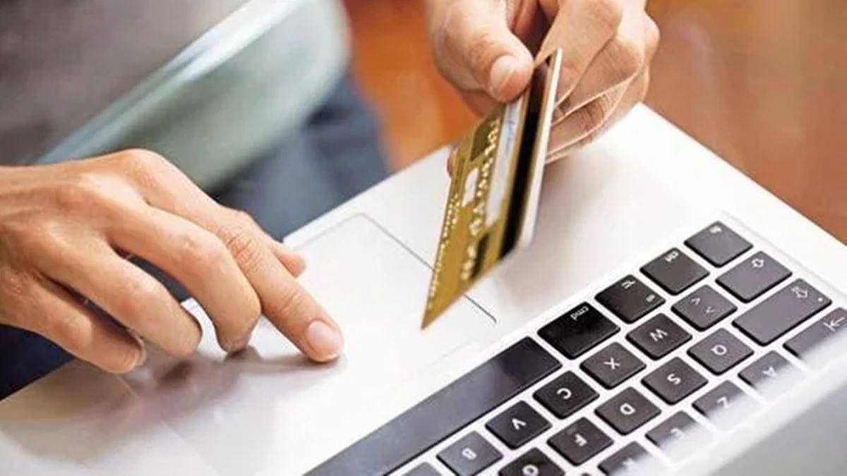 Credit Card use Disadvantages