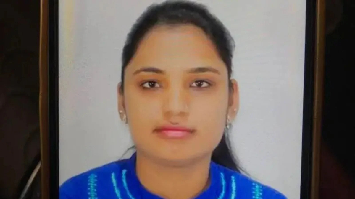 Will special public prosecutors be reappointed in the Payal Tadvi case? High Court questions