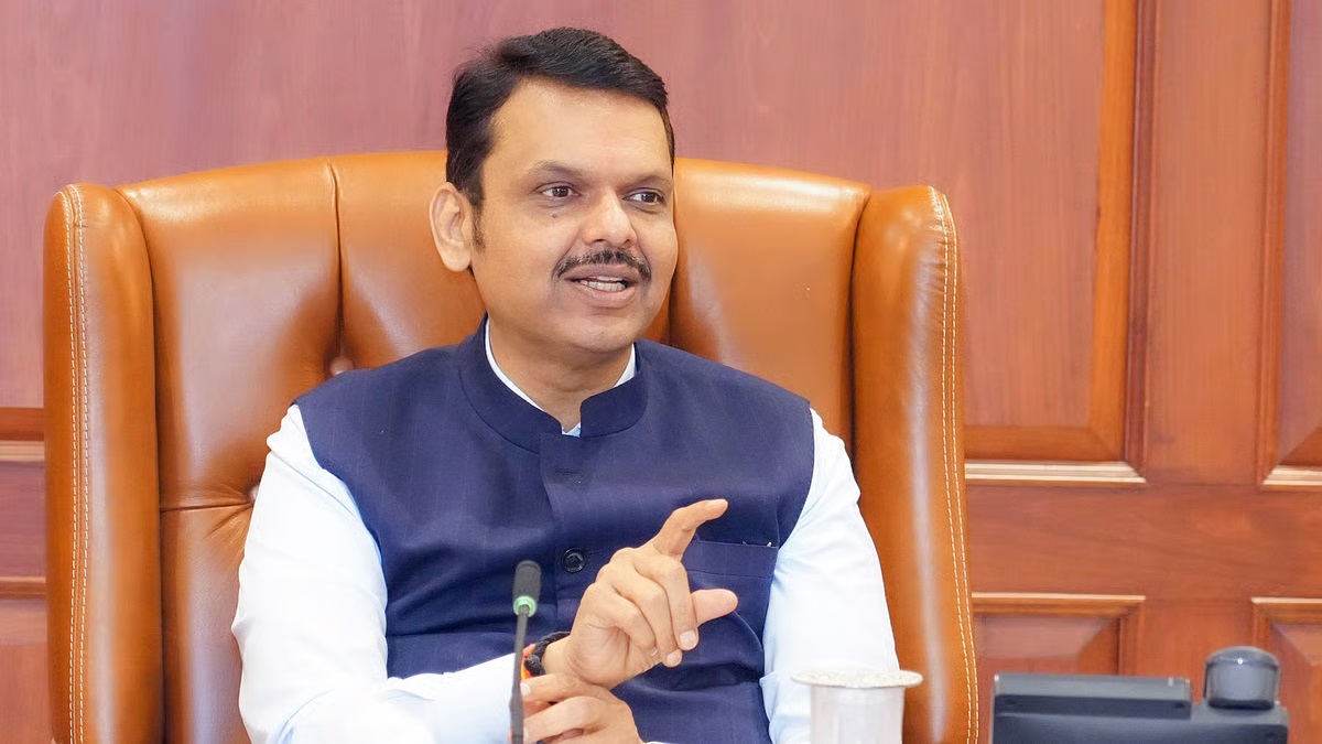 Devendra Fadnavis Ahilyanagar News