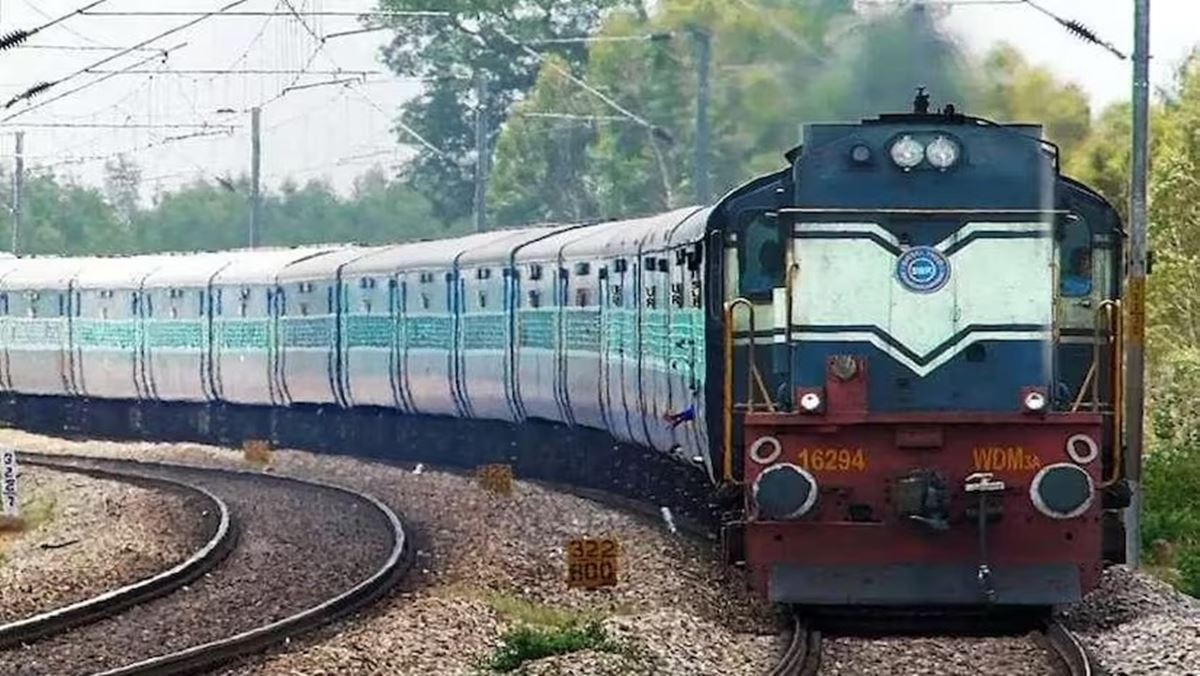 Pune Latur Special Train
