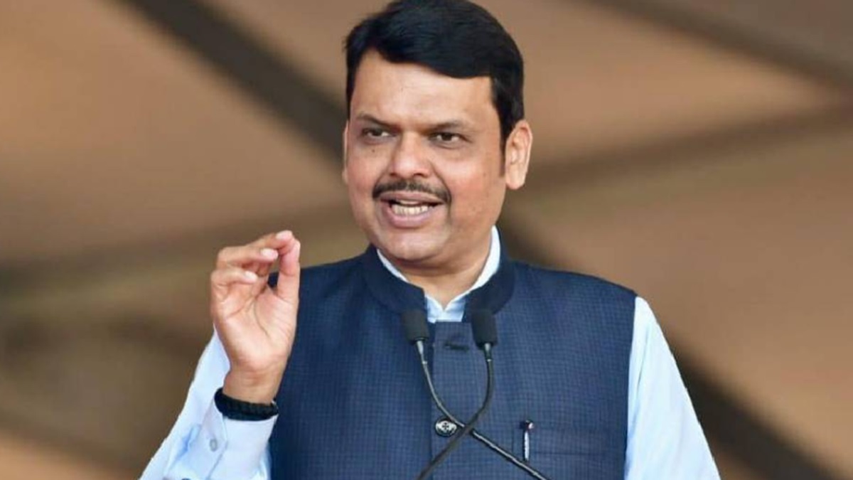 Devendra Fadnavis : कुणबी प्रमाणपत्र नेमके कोणाला मिळणार? देवेंद्र फडणवीसांनी स्पष्टच सांगितले
