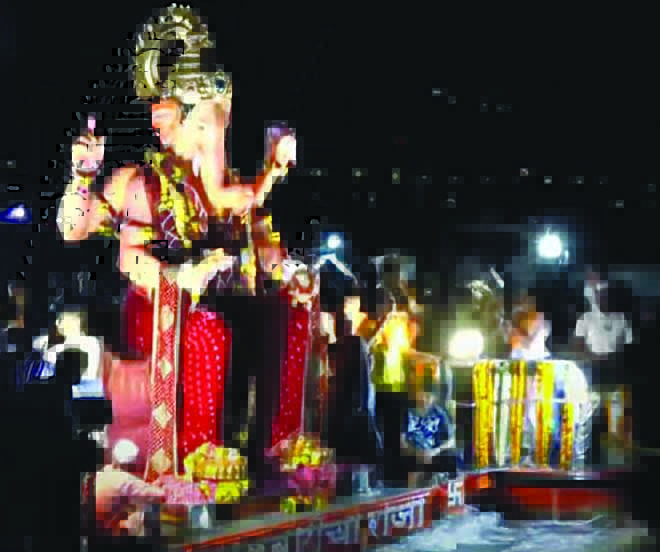 Lalbaug Raja Visarjan