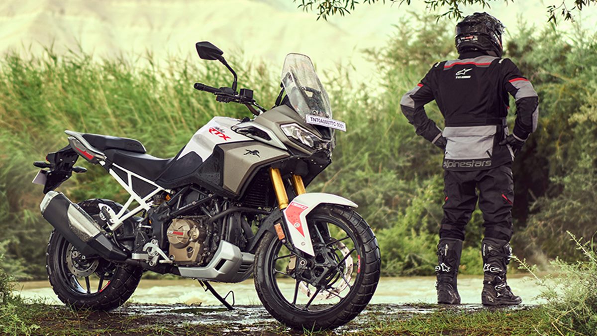 TVS Apache RTX