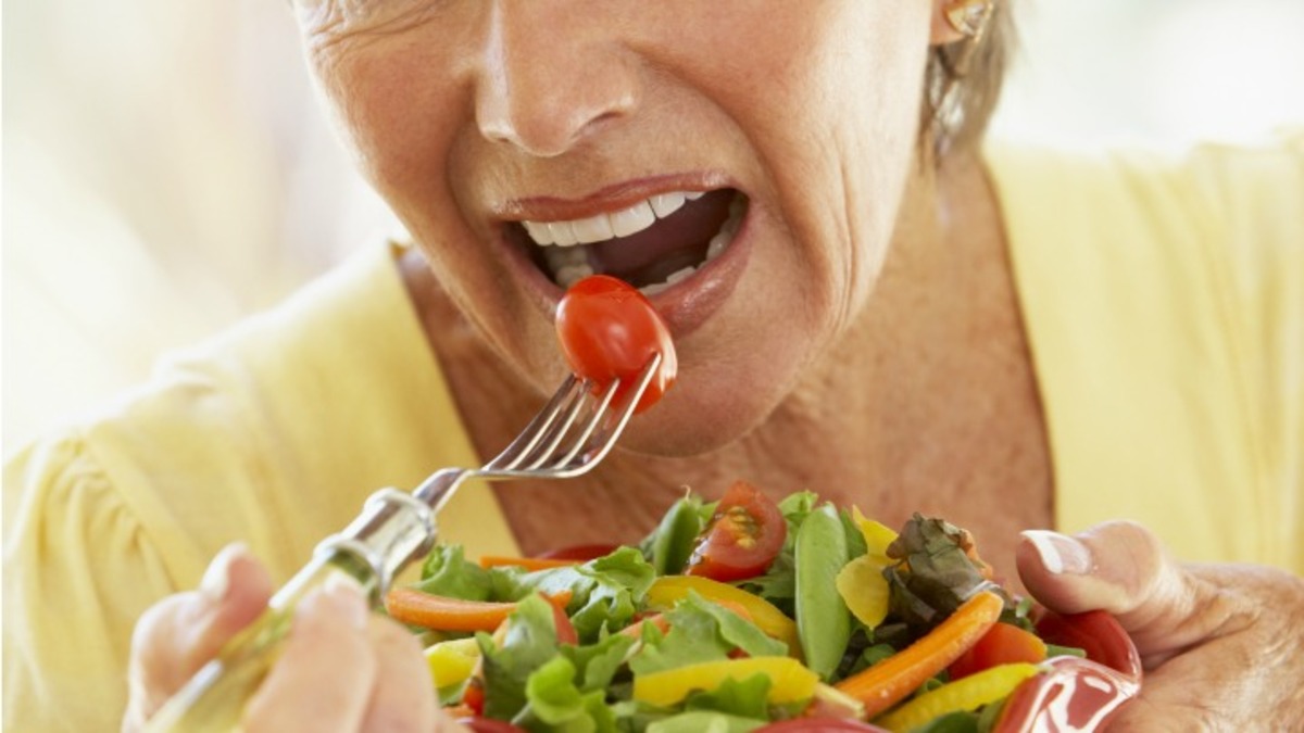 Chewing Food 32 Times