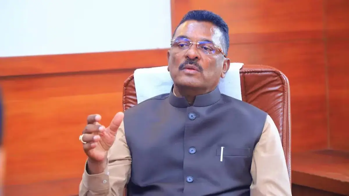 Allegation On Pratap Sarnaik