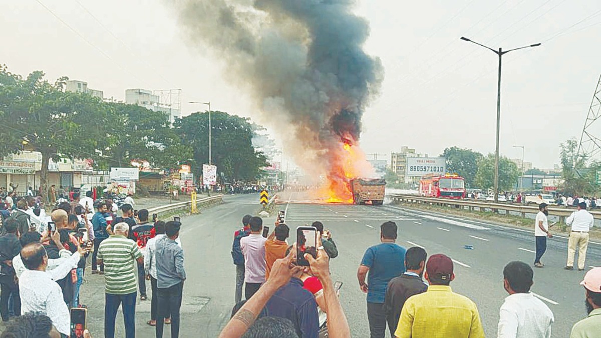 Pune Tragedy: 8 Dead in Container Crash