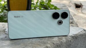 Best Camera Phones Under 15000 in 2025