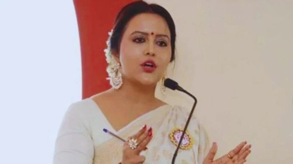 Amruta Fadnavis