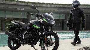 Bajaj Pulsar 125: स्पोर्टी लूक आणि जबरदस्त मायलेज! किंमत फक्त 80 हजारांपासून सुरू; पाहा फीचर्स