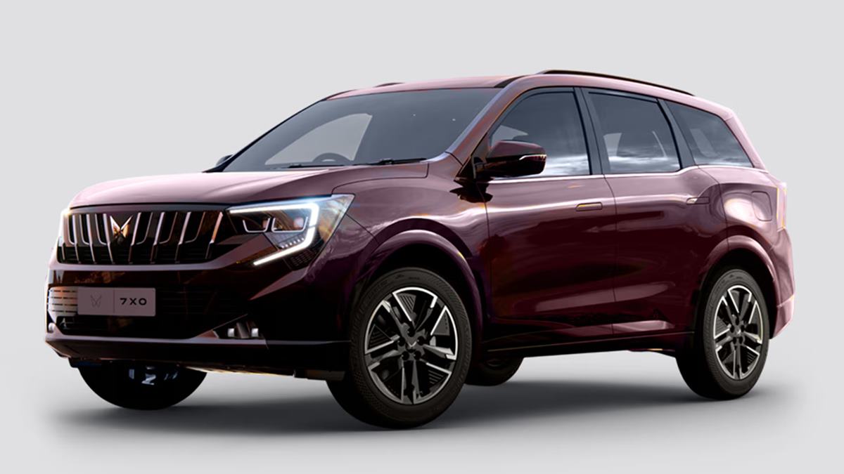 Mahindra XUV 7XO