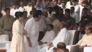 Raj Thackeray at Ajit Pawar last rites