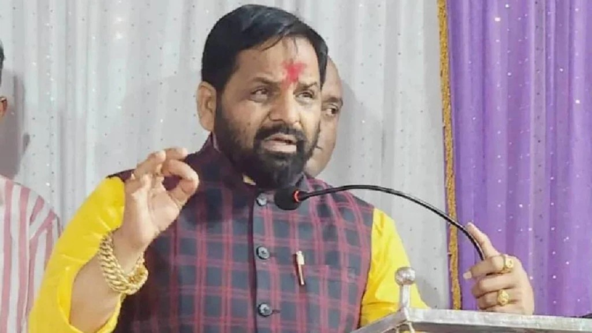 Flag Hoisting Raigad