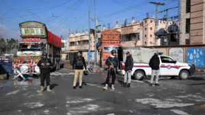 92 Killed in Pakistan