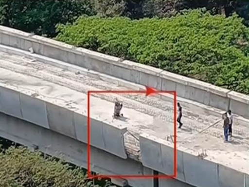 Mulund Metro Accident 