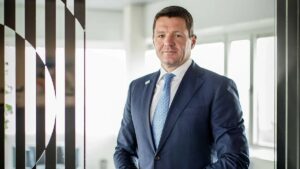 CEO Peter Elbers Resigns