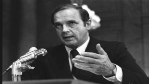 Watergate Hero Butterfield Dies