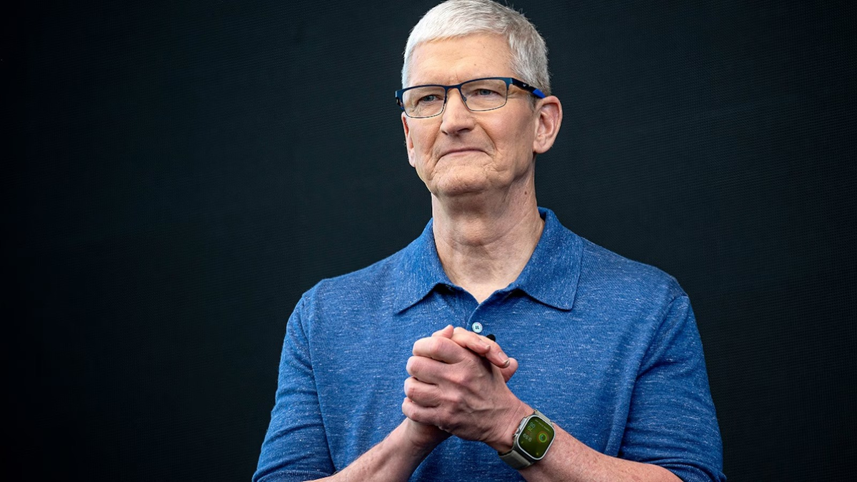 Apple CEO Tim Cook Retirement