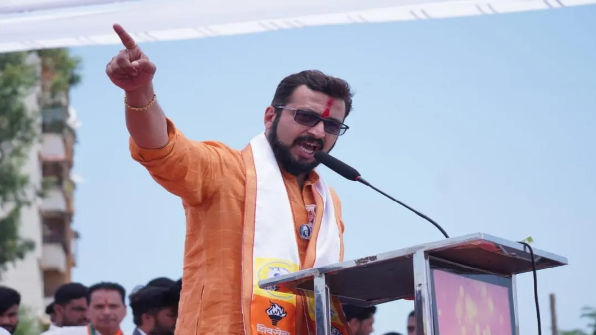 Bank Agent Beats Up Borrower Couple