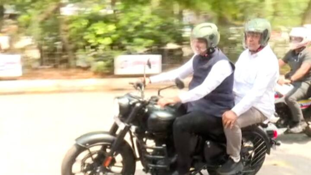 Devendra Fadnavis