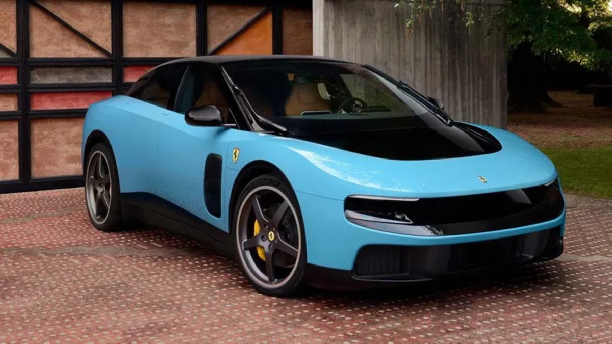 Ferrari Luce EV: फेरारीचा मोठा धमाका! अखेर लाँच केली पहिलीवहिली संपूर्ण इलेक्ट्रिक कार; वेग आणि फीचर्स पाहून थक्क व्हाल