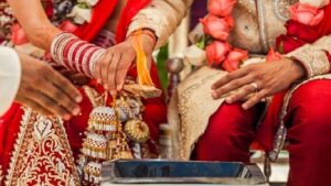 Inter-Caste Marriage Scheme: आंतरजातीय विवाह करणाऱ्या जोडप्यांना सरकार देणार 50,000 रुपये! जाणून घ्या पात्रता आणि अर्ज करण्याची सोपी पद्धत