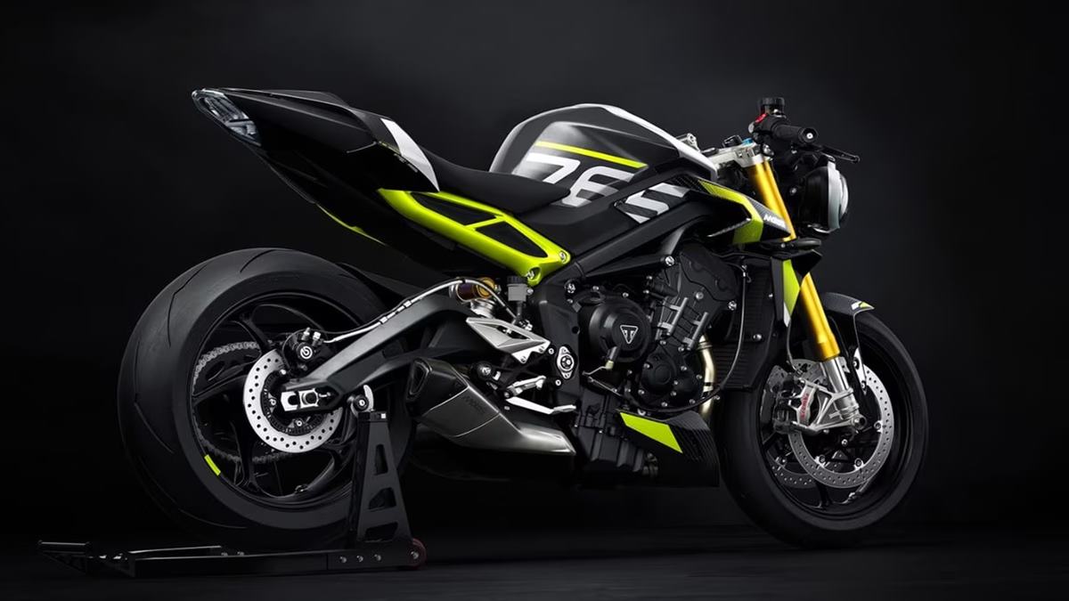 Triumph Street Triple 765 RX: ट्रायम्फची नवी रेसिंग बाईक भारतात लाँच! फीचर्स बघून वेडे होतील बाईक प्रेमी, जाणून घ्या किंमत