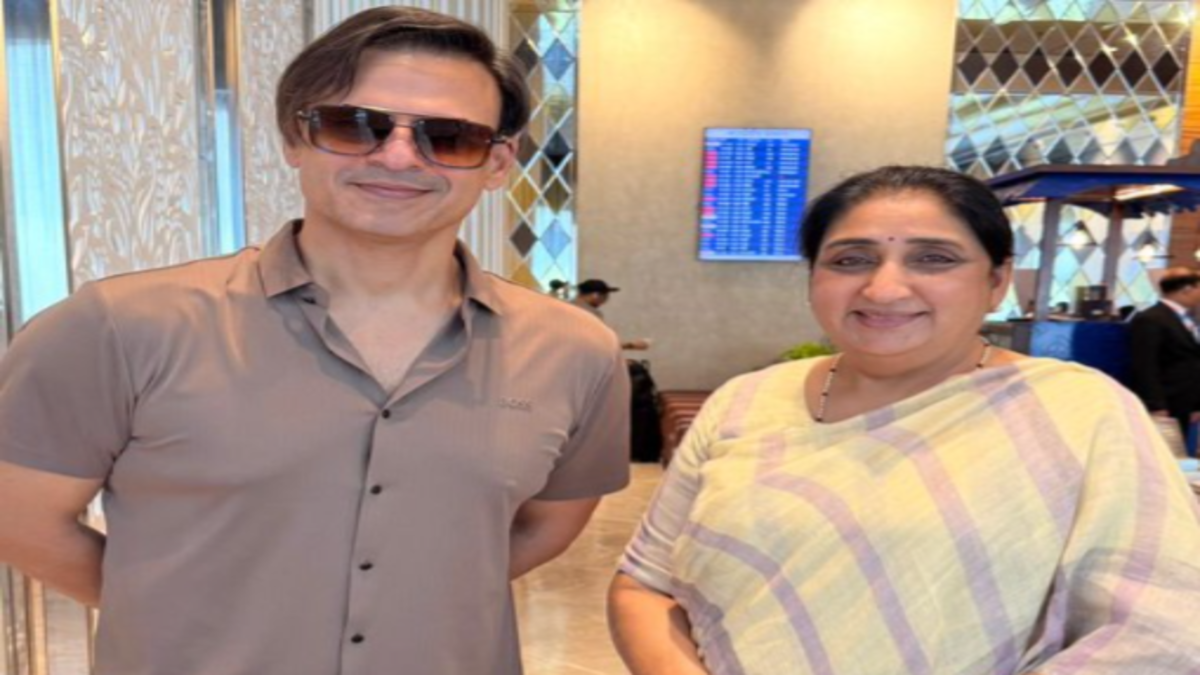Vivek Oberoi On Sunetra Pawar