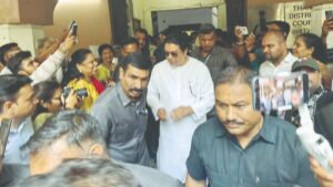 Raj Thackeray Gets Clean Chit