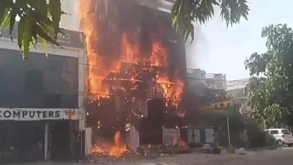 Lucknow Coaching Fire: