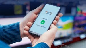 UPI Payment: युपीआय पेमेंट करताना चुकून जास्त पैसे गेले? रक्कम परत मिळवण्यासाठी तात्काळ करा 'हे' काम
