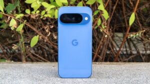 Google Pixel 10: आयफोनला विसराल! गुगलचा प्रीमियम 5G फोन 15,000 रुपयांनी स्वस्त; पाहा डिटेल्स