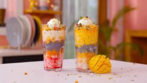 Mango Rabri Falooda Recipe : घरीच बनवा सेलिब्रिटी शेफ कुणाल कपूर स्पेशल 'मँगो रबडी फालुदा'; पाहा सोपी रेसिपी