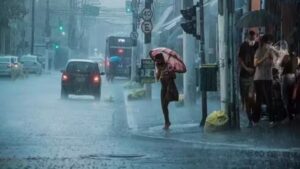 Maharashtra Rain Update : मुंबईत पावसाचे आगमन कधी? 'या' तारखेनंतर पुनरागमन होण्याची शक्यता; जाणून घ्या हवामान अंदाज