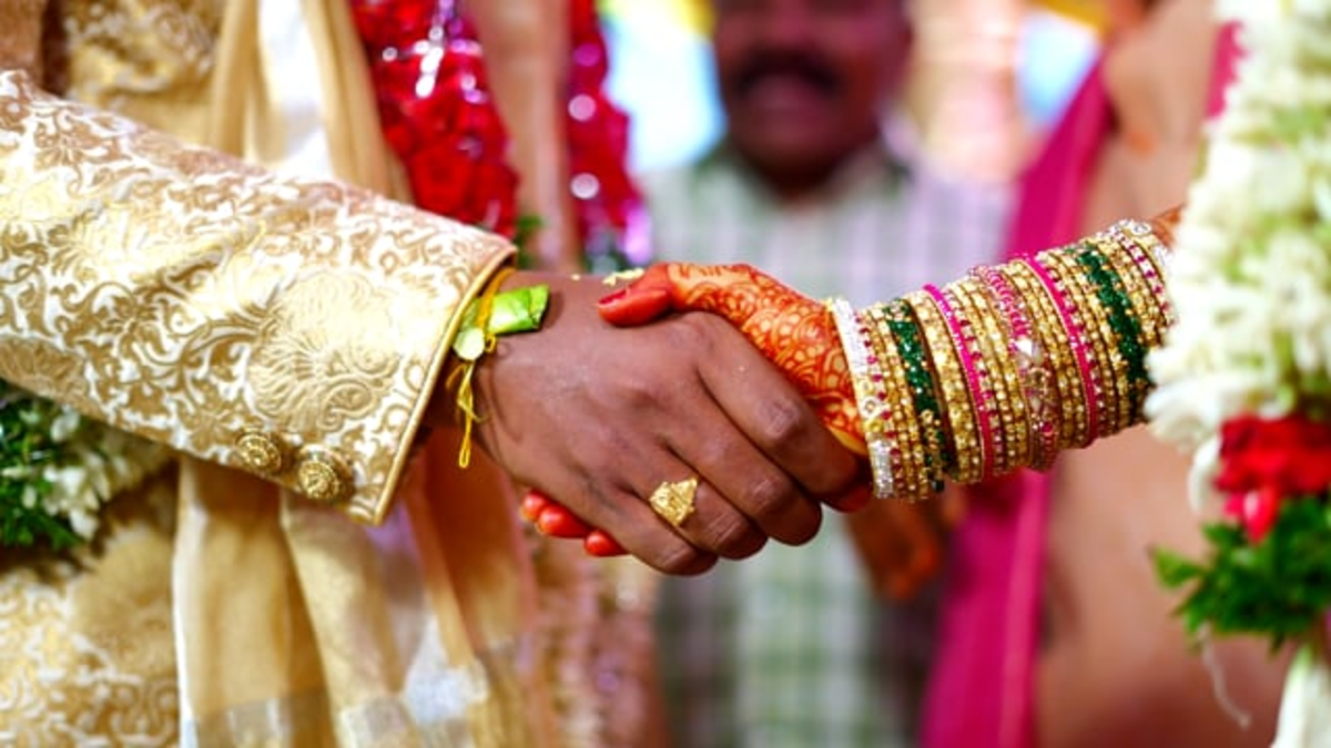 Curb Child Marriages 