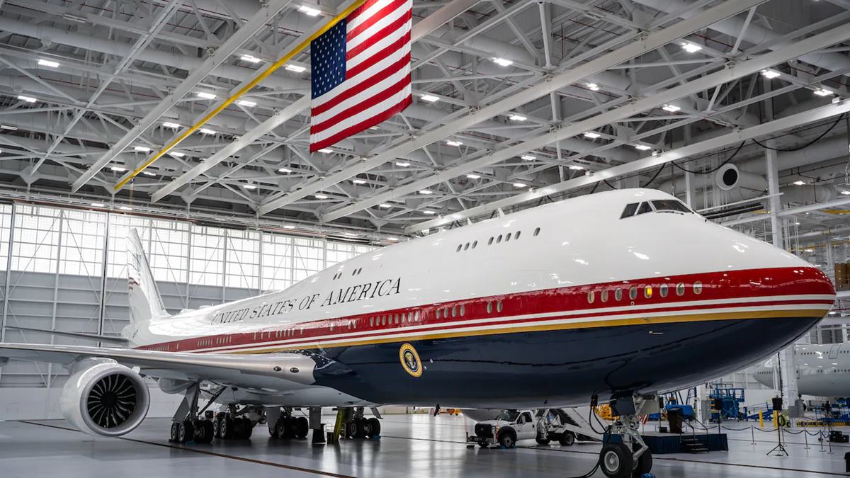 Air Force One : जगातील सर्वात आलिशान विमान! कतारने डोनाल्ड ट्रम्प यांना दिली खास भेट