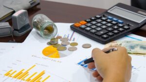 Financial Changes July 2026: सर्वसामान्यांना मोठा झटका! 1 जुलैपासून बदलणार आधार, गॅस सिलेंडरसह 'हे' 8 महत्त्वाचे नियम