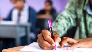 MPSC Exam Big Update: स्पर्धा परीक्षा देणाऱ्या उमेदवारांसाठी सर्वात मोठा निर्णय! पूर्व परीक्षा होणार ऑनलाईन; निकाल 21 दिवसांत