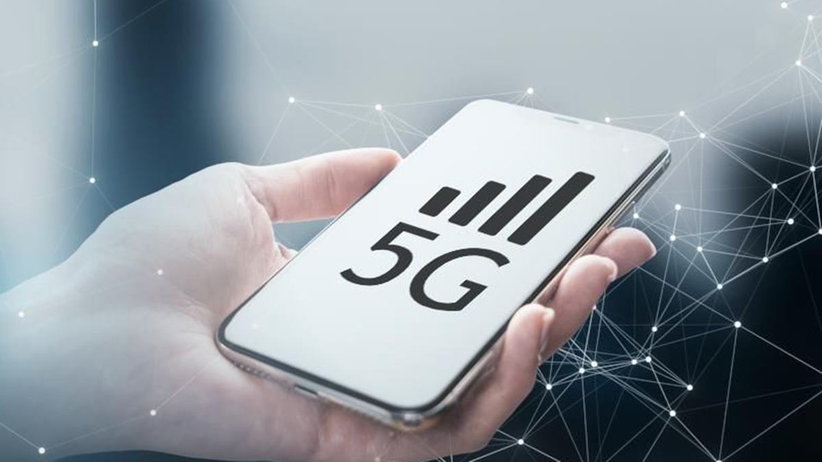 Unlimited 5G Data: मोबाईल युजर्सना मोठा झटका बसणार? फ्री अनलिमिटेड 5G डेटा बंद करण्याचा कंपन्यांना सल्ला