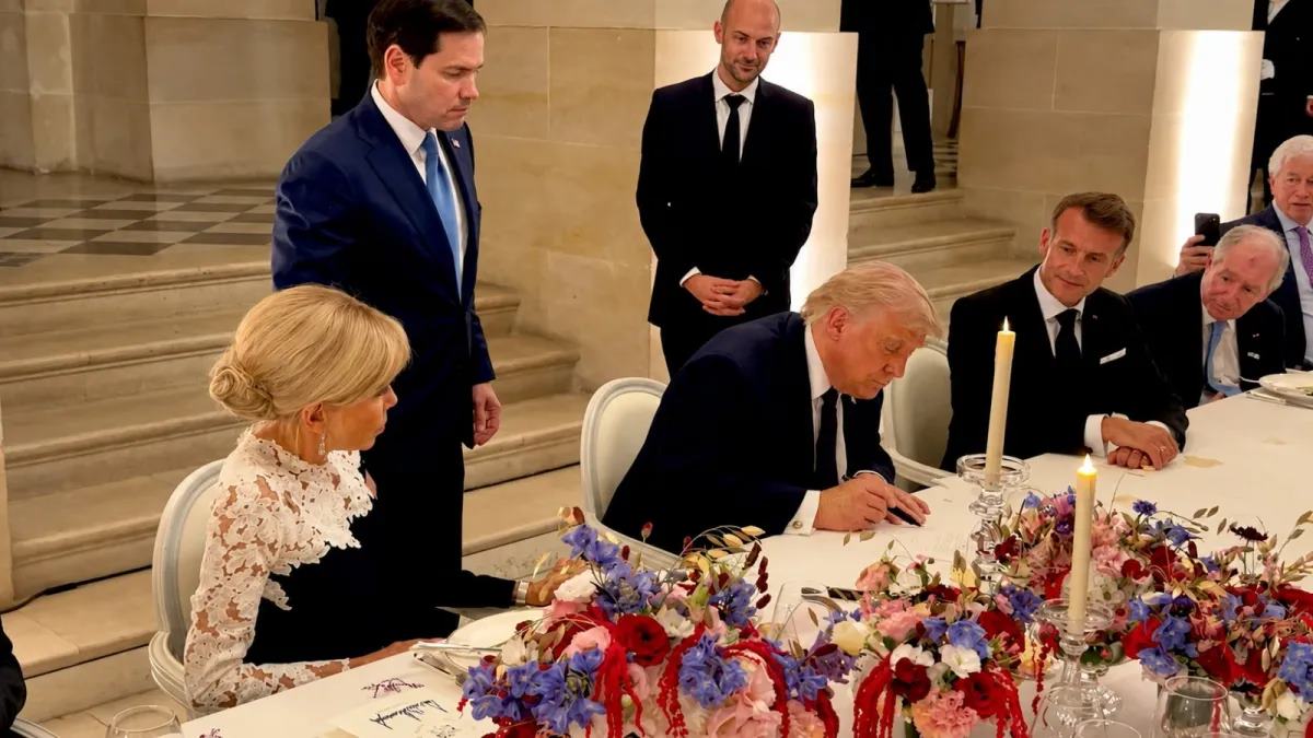 US Iran Peace Agreement: तिसरे महायुद्ध टळले! ट्रम्प अन् इराणच्या राष्ट्राध्यक्षांनी करारावर केली सही; 60 दिवसांचा 'हा' नियम लागू
