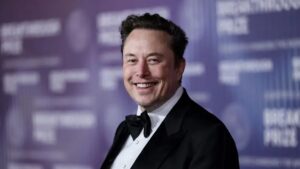 Elon Musk Trillionaire: इलॉन मस्क बनले जगातील पहिले 'ट्रिलियनेअर'; संपत्तीचा आकडा पाहून बडे बडे उद्योगपतीही चक्रावले