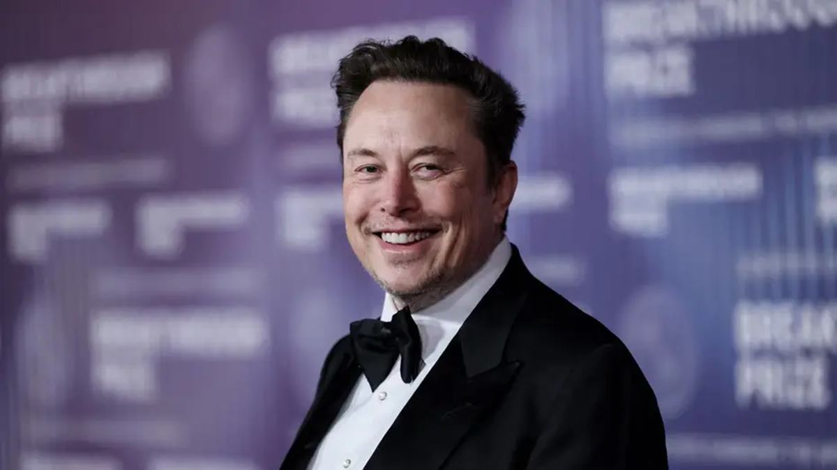 Elon Musk Trillionaire: इलॉन मस्क बनले जगातील पहिले 'ट्रिलियनेअर'; संपत्तीचा आकडा पाहून बडे बडे उद्योगपतीही चक्रावले