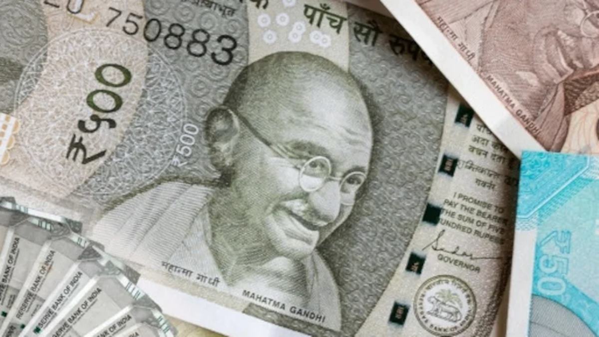 RBI Plastic Currency: 30 जूनपासून कागदी नोटा बंद होणार? सोशल मीडियावरील व्हायरल दाव्यावर सरकारने स्पष्ट केले सत्य