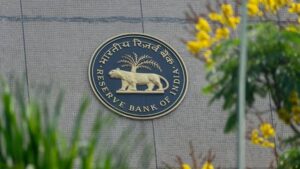 RBI Kisan Credit Card: शेतकऱ्यांसाठी रिझर्व्ह बँकेची मोठी घोषणा! किसान क्रेडिट कार्डच्या नियमांत बदल; कर्ज आणि वसुलीबाबत नवीन नियम लागू