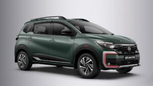 Best Mileage 7 Seater Cars: 'या' 5 जबरदस्त 7-सीटर गाड्या देतात सर्वात जास्त मायलेज; बजेटमध्ये कुटुंबाचा प्रवास होणार सुखाचा