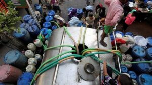 Mumbai Water Crisis: मुंबईकरांवर दुहेरी संकट! पालिकेच्या पाणी कपातीनंतर आता प्रायव्हेट टँकरही बंद होणार? 'या' दिवसापासून सेवा ठप्प
